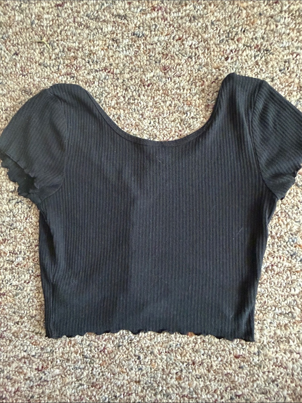 Colsie Ribbed Black Button-Down Crop Top 🖤 - Picture 3 of 3